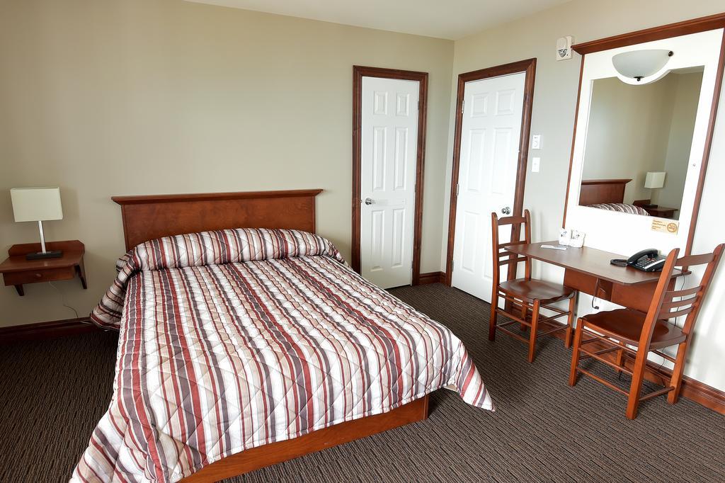 Auberge Sur Mer Charlevoix Saint-Siméon Rom bilde