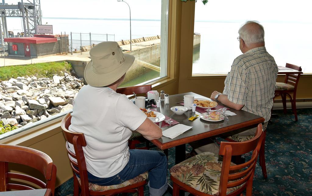 Auberge Sur Mer Charlevoix Saint-Siméon Eksteriør bilde