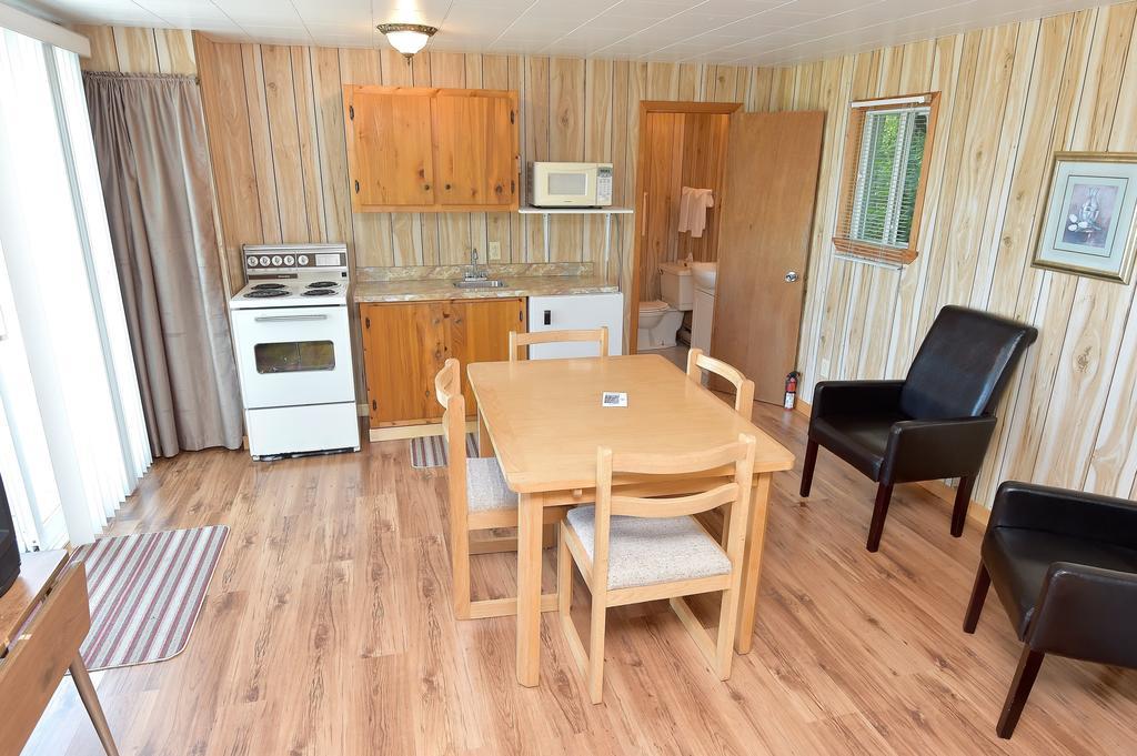 Auberge Sur Mer Charlevoix Saint-Siméon Eksteriør bilde