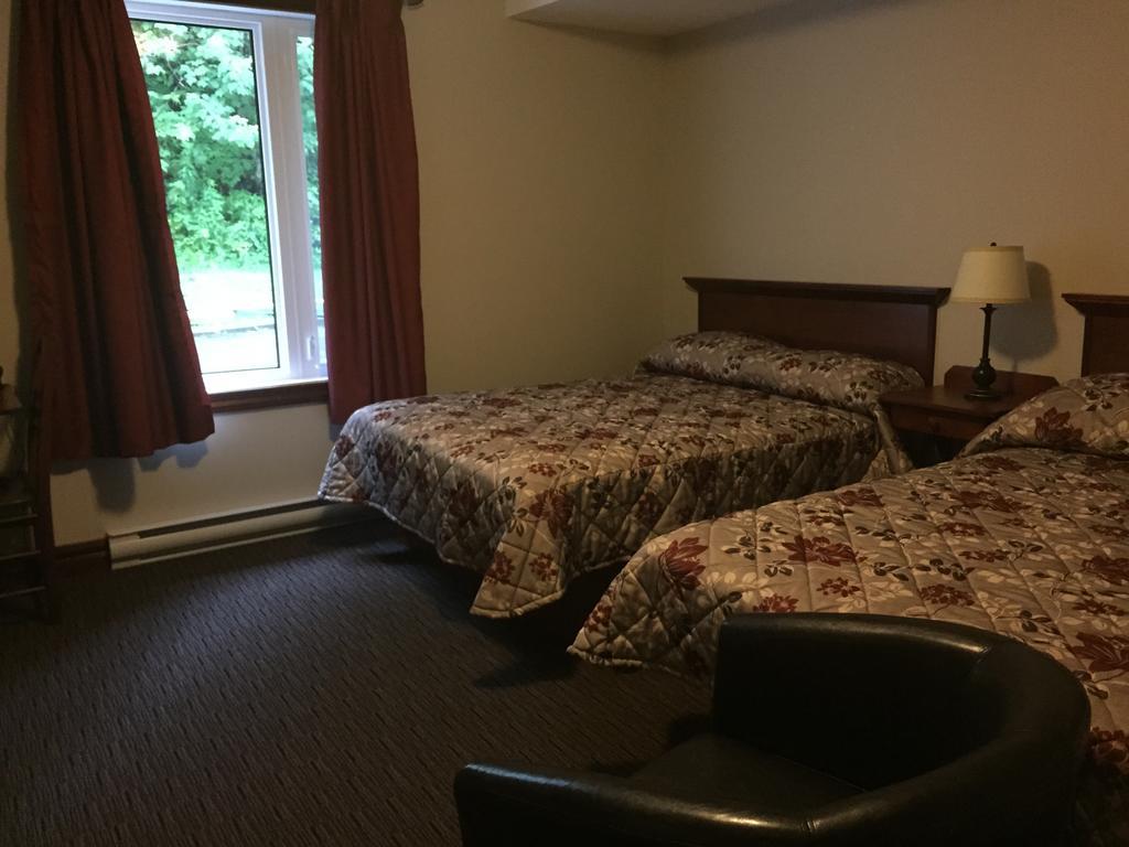 Auberge Sur Mer Charlevoix Saint-Siméon Eksteriør bilde